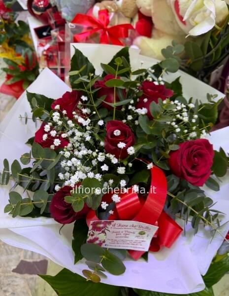 Bouquet 7 rose rosse