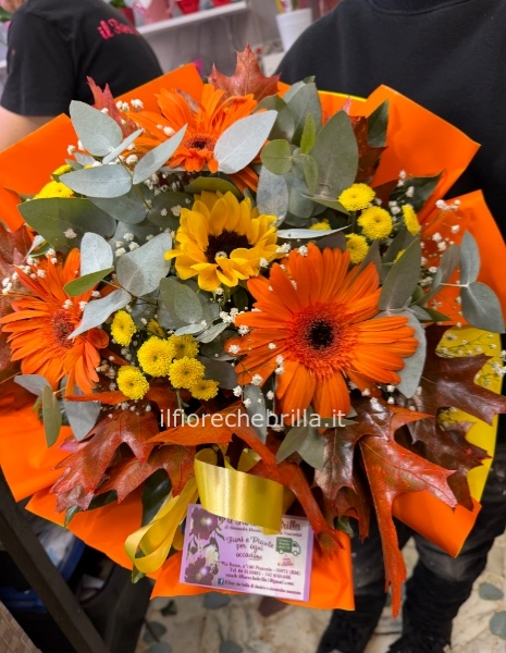 Bouquet di fiori misti autunnale